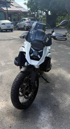 BMW R 1300 GS PLUS BMW R 1300 GS PLUS